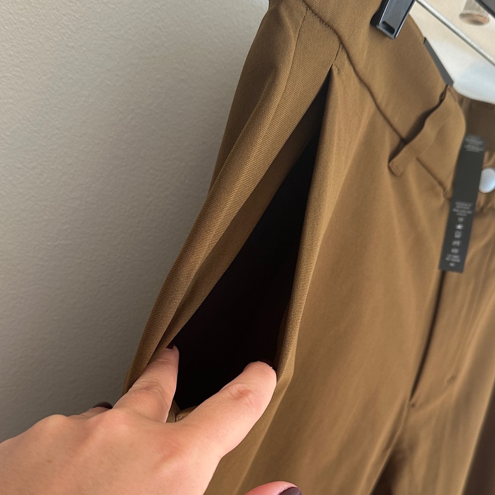 Lululemon Commission Pant Slim 28”L - Picture 6 of 7